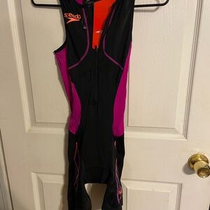NWT NWT Speedo Womens XenonTriwear Swimsuit Full Body Small7707022 Triathlon